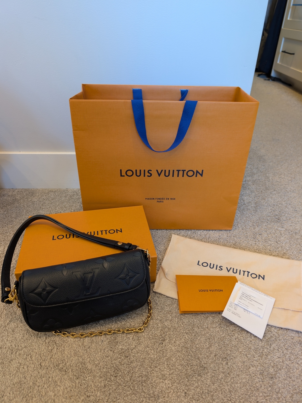 New Louis Vuitton Empreinte Black Monogram Ivy Crossbody Shoulder Bag With Chain